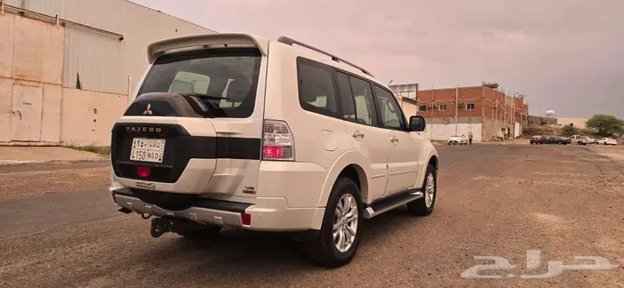 باجيرو 2020 سعودي فل كامل مكينه 3500 علامات مذهبه شبه جديد 6