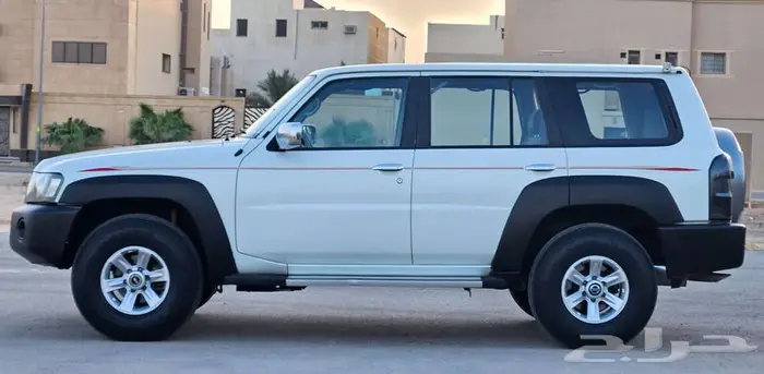 نيسان باترول فتك4800مجهز قير عادي غاية المستخدم 10