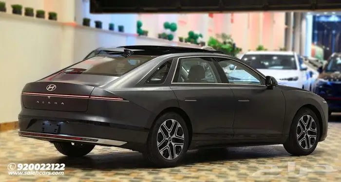 احجز ازيرا بريميوم 2025 اليوم عبر صالح للسيارات 2