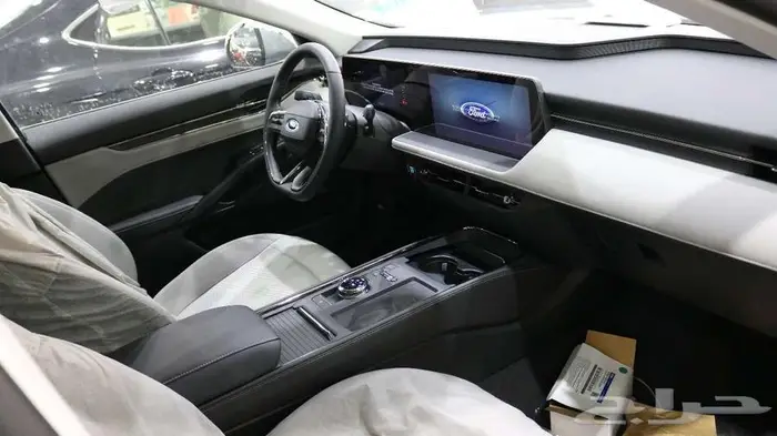 فورد تورس امبيانتي موديل 2026 سعودي عرض خاص 17