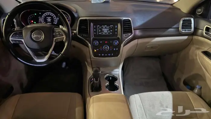 جيب جراند شيروكي لاريدو 2017 1