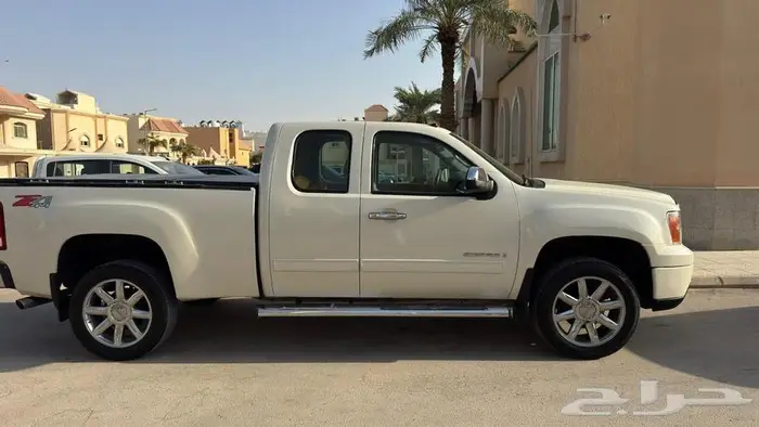 للبيع سييرا 2009 فل كامل SLTنضيف ومنوة المستخدم 2