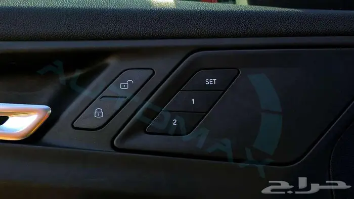 بي ام دابليو X2 SDRIVE 18i 2026 خليجي اصفار ضمان الوكيل 21