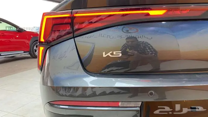 كيا K5 نص فل GLS 9