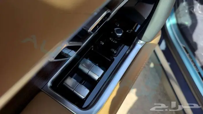 لاند روفر رنج روفر Autobiography 2025 خليجي اصفار ضمان وكيل 35