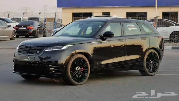 2025 لاند روفر رينج روفر فيلار P250 DYNAMIC SE اصفار 0