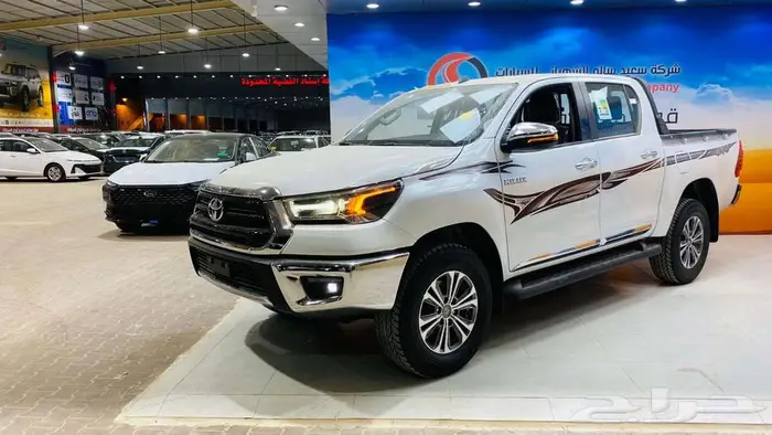 هايلوكس غمارتين S-GLX 4 4 اوتوماتيك بنزين 2025 7