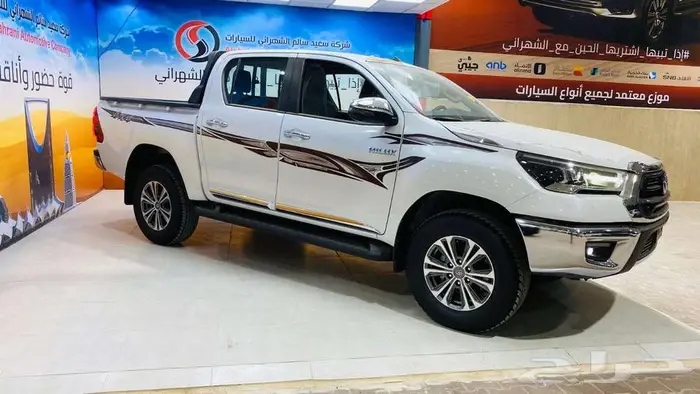 هايلوكس غمارتين S-GLX 4 4 اوتوماتيك بنزين 2025 12
