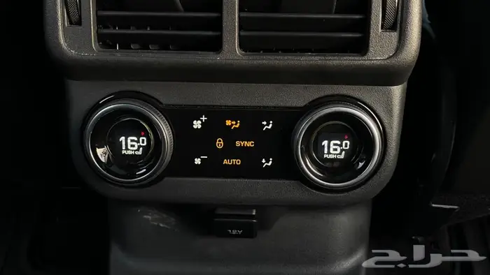 رانج روفر فيلار 2020 9