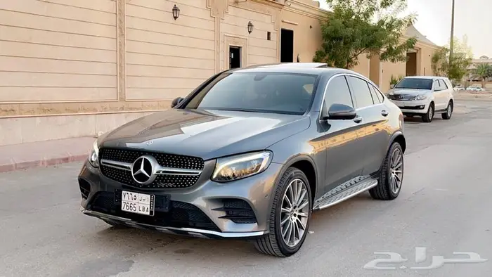 مرسيدس GLC250 AMG كوبيه نظيف جدا 0