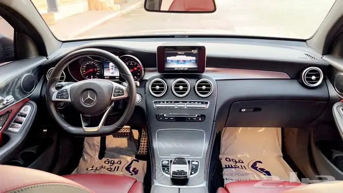 مرسيدس GLC250 AMG كوبيه نظيف جدا 19