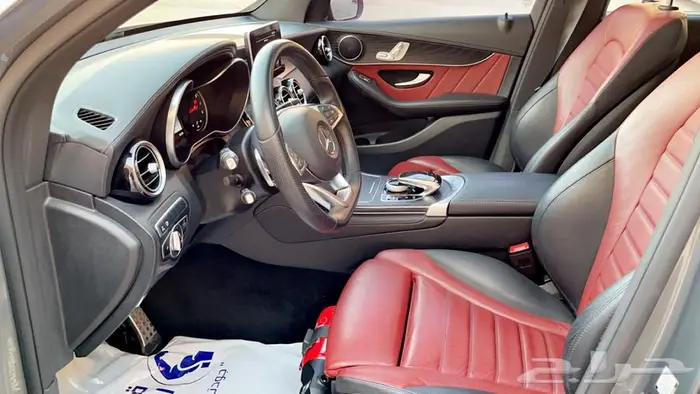 مرسيدس GLC250 AMG كوبيه نظيف جدا 23