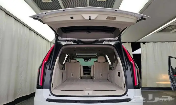 كاديلاك إسكاليد 2023 - وارد كوريا 19