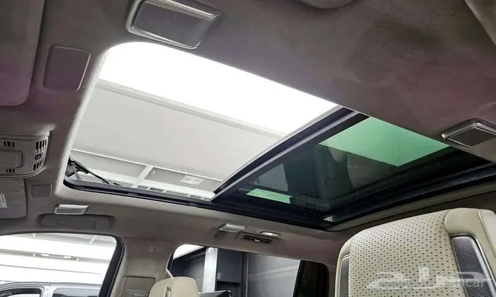 كاديلاك إسكاليد 2023 - وارد كوريا 10