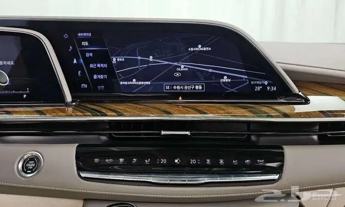 كاديلاك إسكاليد 2023 - وارد كوريا 12