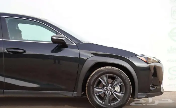 لكزس UX. 300.AHموديل 2024 11