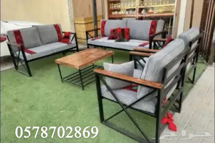 جلسات حديد وخشب طقم 7 اشخاص 5