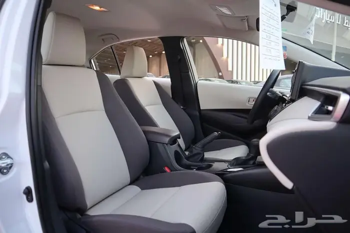 تويوتا كورولا 2.0 ستاتدر طيس و مطور جنوط بنزين2025فرع جده 3