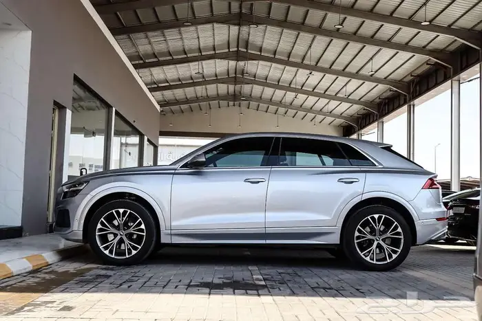 اودي جيب Q8 موديل 2022 2