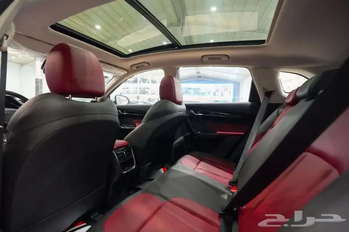 دونج فينج AX7 2023 فل كامل تصميم مميز وسعر مناسب 8