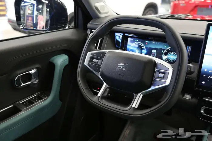 جيتور T1 لكجري 2025 التصميم الذي يلفت الأنظار 11