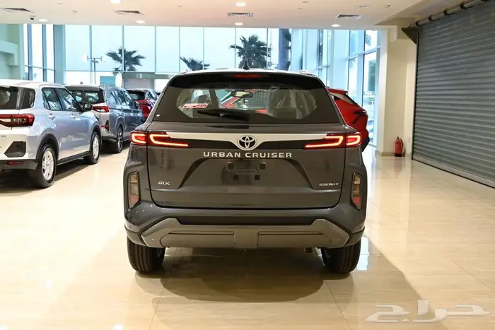 تويوتا اوربان كروزر فل كامل 2026 9