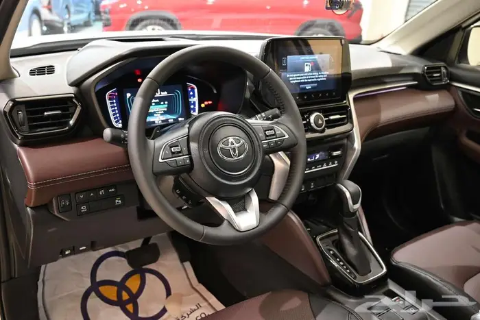 تويوتا اوربان كروزر فل كامل 2026 4