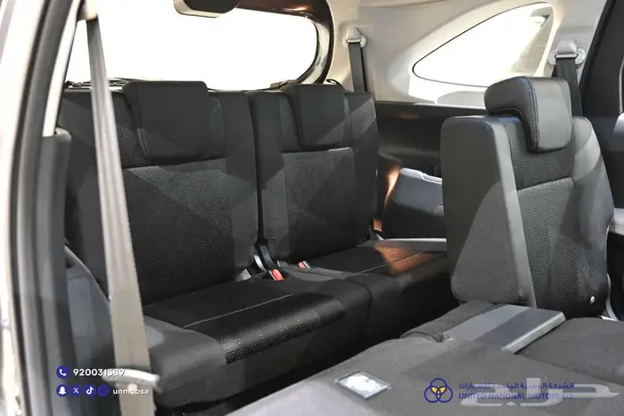 تويوتا فيلوز GLX بنزين 2025 6