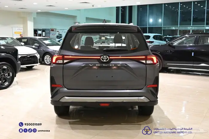 تويوتا فيلوز GLX بنزين 2025 8