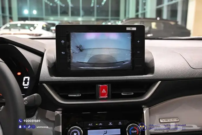 تويوتا فيلوز GLX بنزين 2025 5