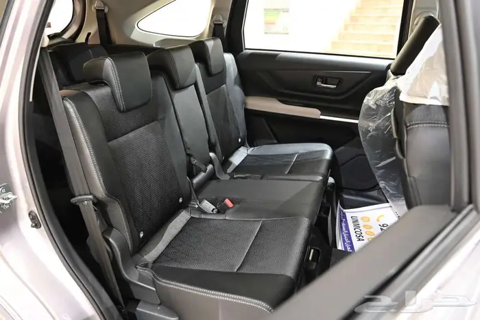 تويوتا فيلوز GLX بنزين 2025 7