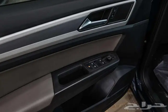 فلوكس واجن تيرامونت مويل 2023 10