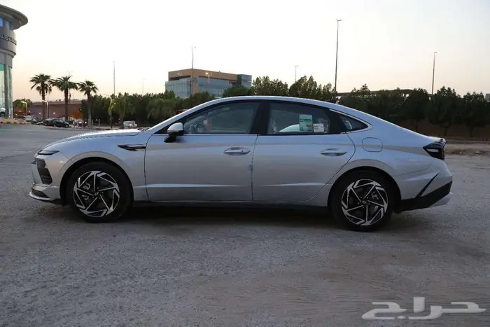 هيونداي سونات GLS فضي 3
