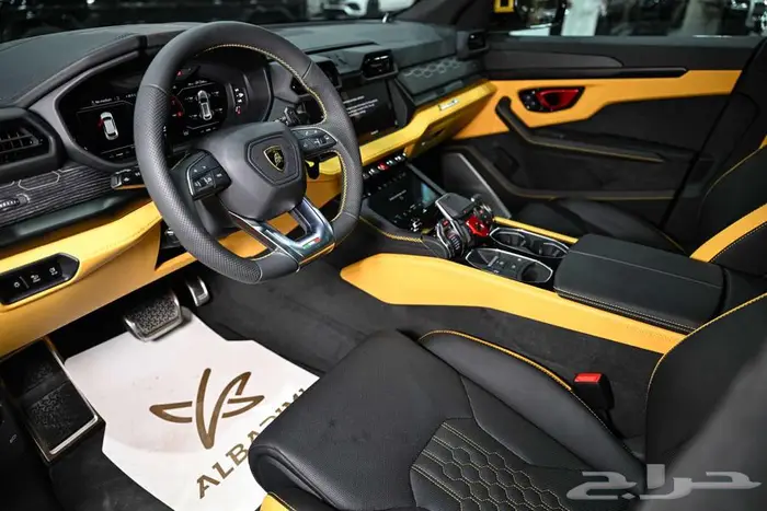 شركة البريمي لسيارات Lamborghini 7