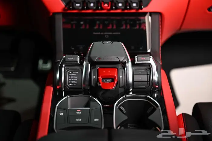 شركة البريمي لسيارات Lamborghini 8