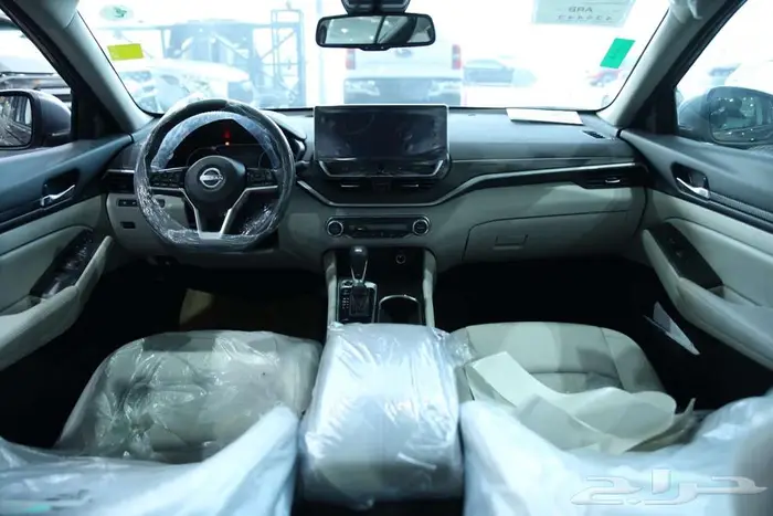 نيسان التيما 2.5 ستاندر 2025 3