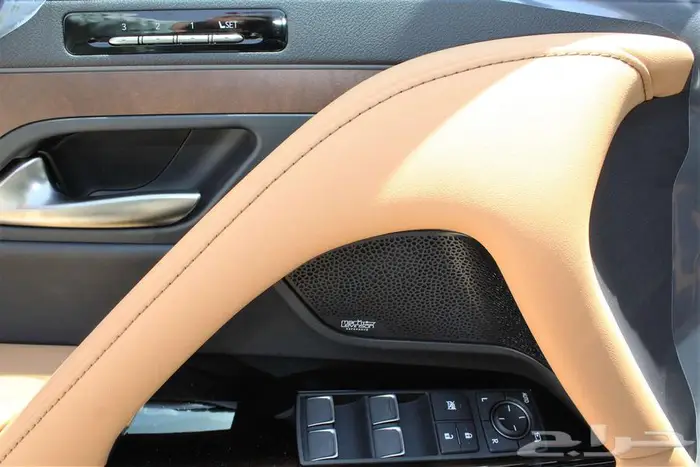 لكزس-LX600 BB -خليجي-2025-فل كامل -25 سماعه داخليه 4