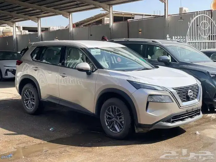 نيسان اكستريل 2026 الشكل الجديد صيانه مجانيه وعازل حراري 3