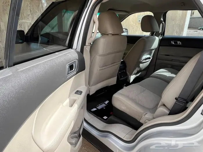 للبيع فورد اكسبلورر 2012 دبل بحالة ممتازة 13