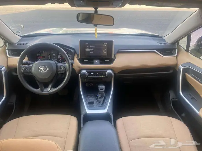 تويوتا راف فور 2023 دفع رباعي سعودي استخدام شخصي للبيع 25