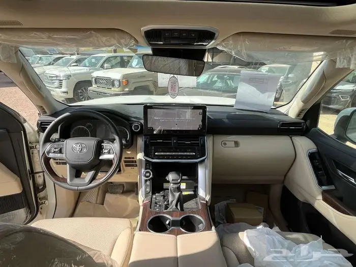 لاندكروزر GXR.V 2024 نقد وتقسيط 5