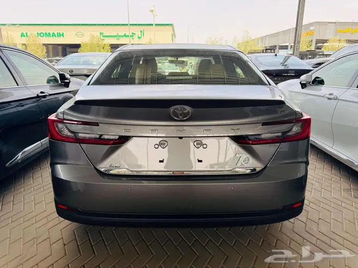 تويوتا كامرى LE موديل 2025 خليجى الساير بالنقد والتقسيط 13
