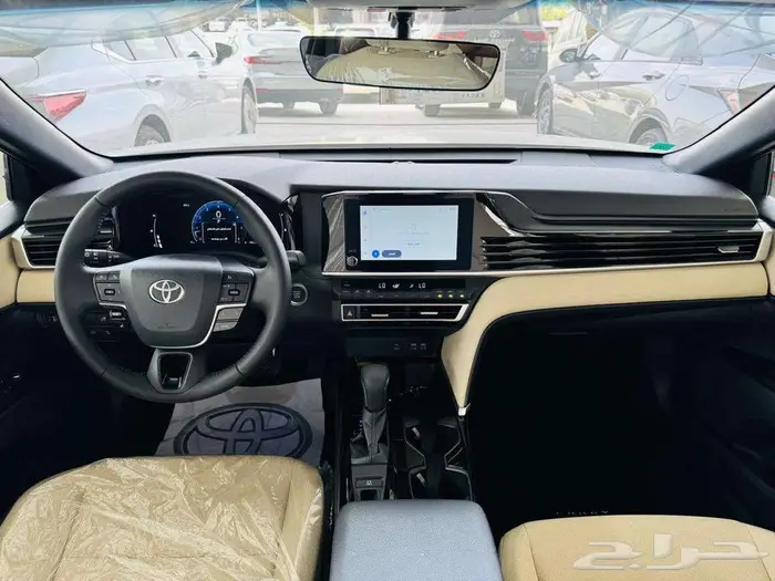 تويوتا كامرى LE موديل 2025 خليجى الساير بالنقد والتقسيط 14