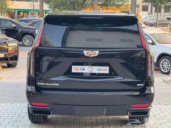 كاديلاك اسكاليد 2021 3