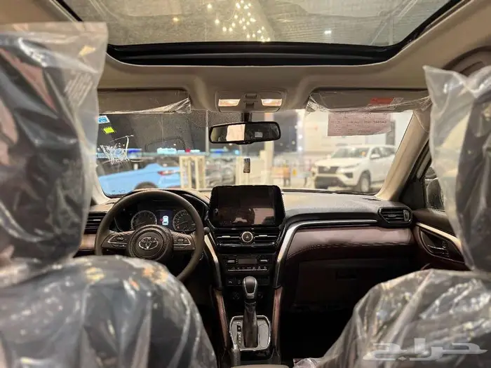 تويوتا أوربان كروزر GLX 2026 فل كامل امتلك سيارتك بقسط ميسر 10