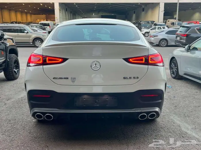 مرسيدس GLE53 سعودي جفالي 2022 نظيف 22