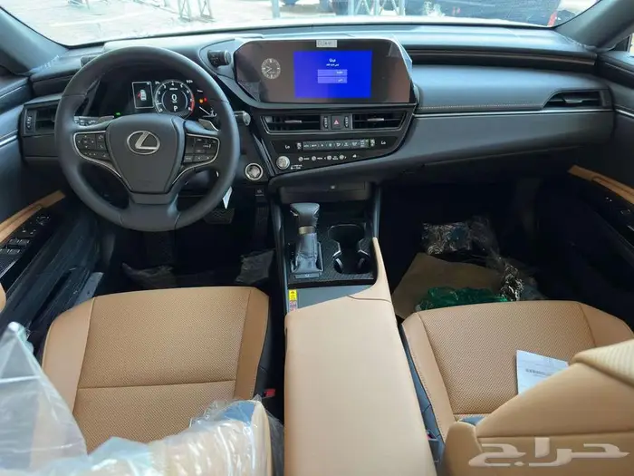 لكزس اي اس 250 AA استاندر 2025 سعودي 15