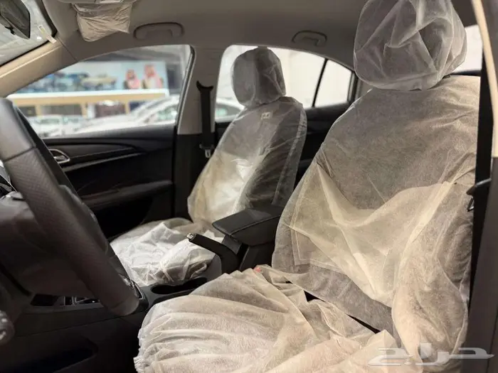 ام جي 5 استاندر 2025 امتلك سيارتك الاقتصادية بأقل قسط 10