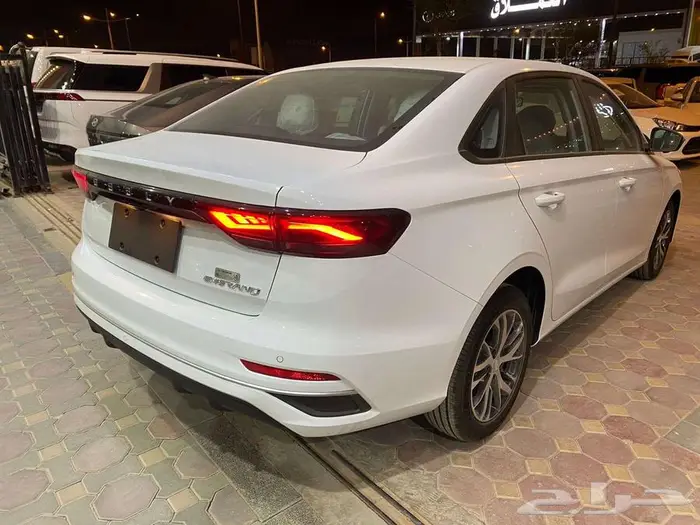 جيلي امجراند 2026 (اصفار) تشغيل بصمة دخول ذكي (كاش-اقساط) 4