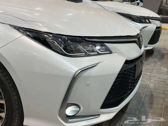 تويوتا كورولا 2.0 GLi فل كامل بنزين 2025 6